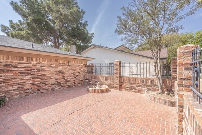Building Photo - 4503 Westminister Dr