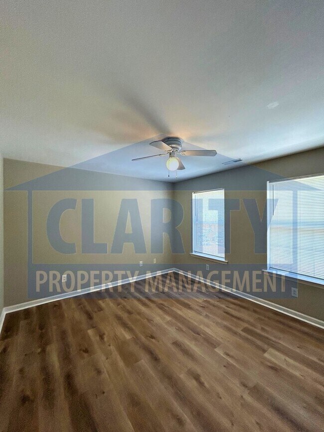 Building Photo - 855 Stone Glen Trail NW
