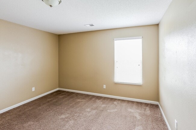 Building Photo - 10063 Chariden Dr