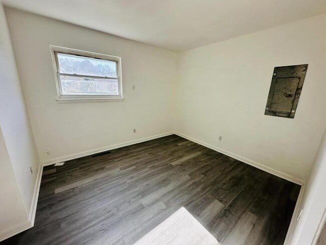 Building Photo - 4605 Patriot Ln