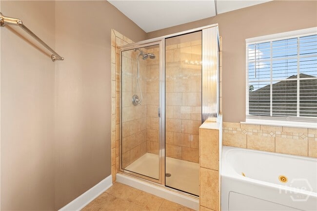 Building Photo - 219 Byron Dr