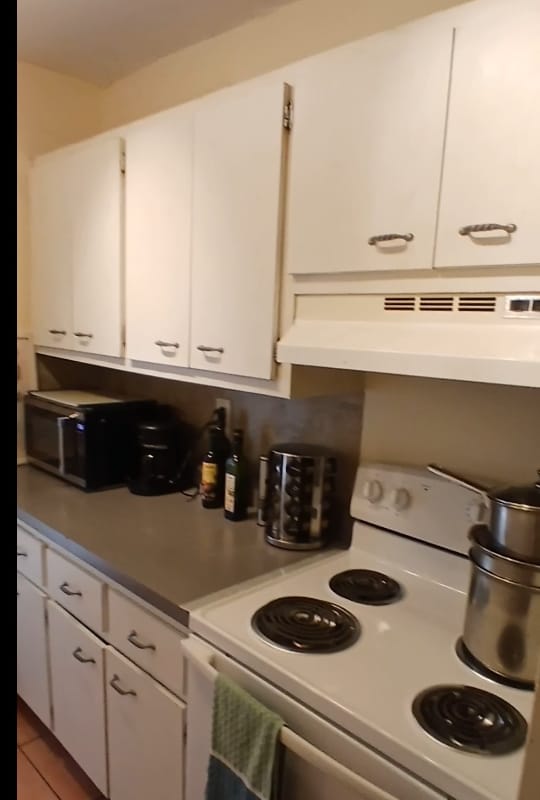 Building Photo - 6200 NE 22nd Way