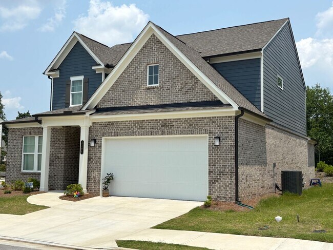 Building Photo - 3138 Woodward Down Trail