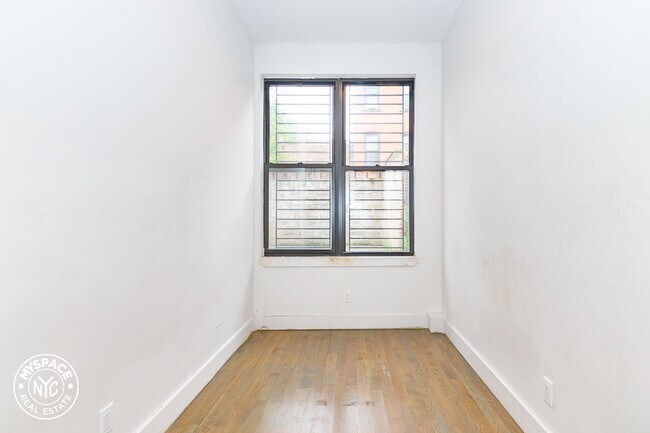 Building Photo - 1582 Prospect Pl