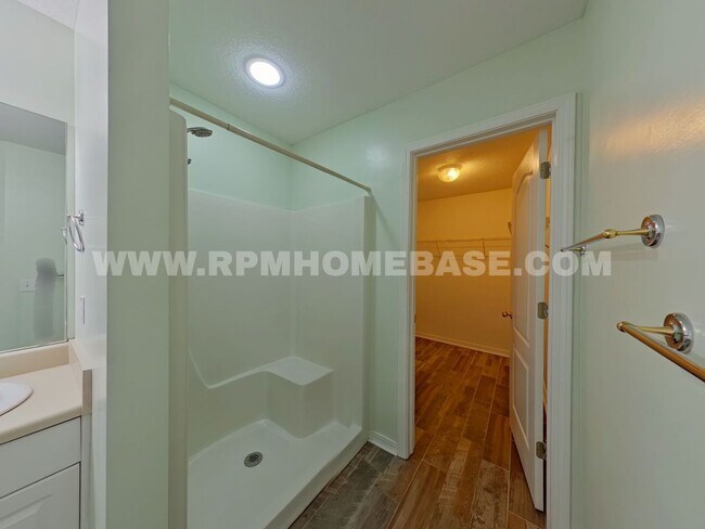 Building Photo - 5103 Terra Lake Cir