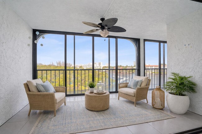 Building Photo - 1631 Riverview Rd