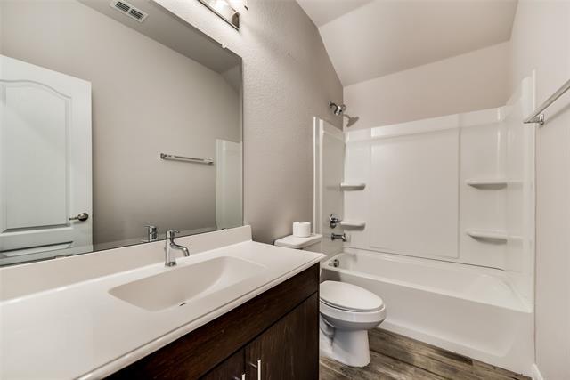 Building Photo - 1605 Pleasant Knoll Trl