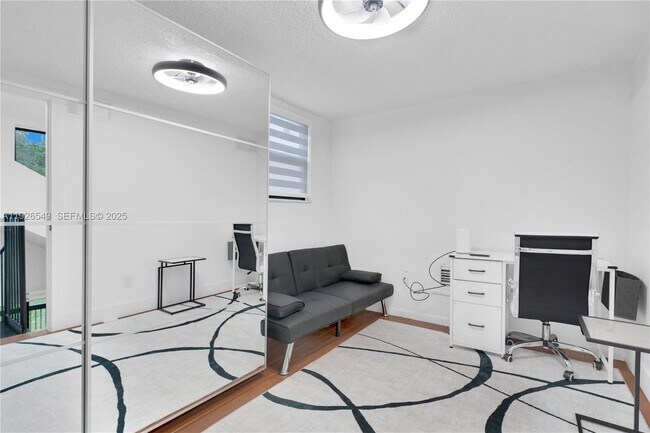 Building Photo - 13028 SW 88th Ln