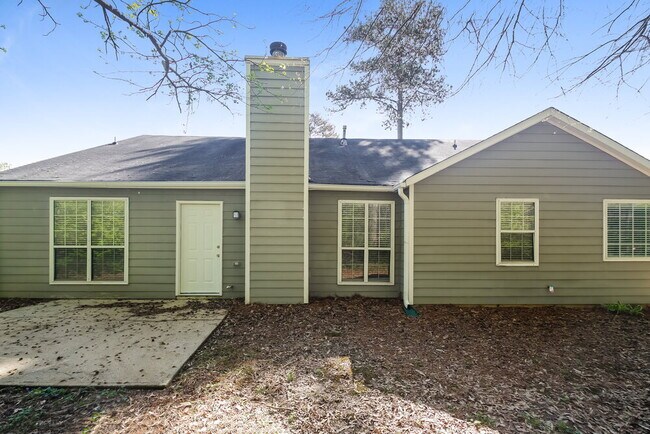 Building Photo - 3391 Lochness Ln