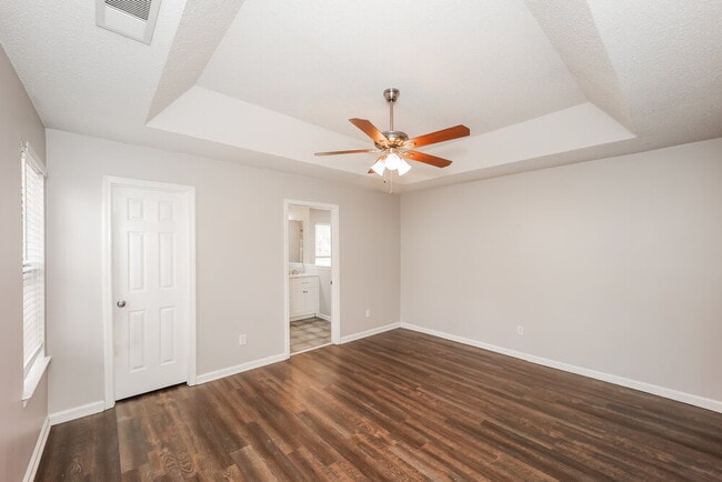 Building Photo - 15 Cory Ct