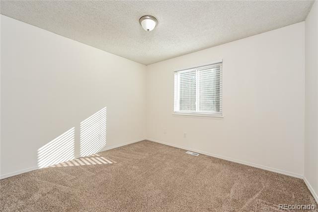 Building Photo - 17476 E Plateau Dr