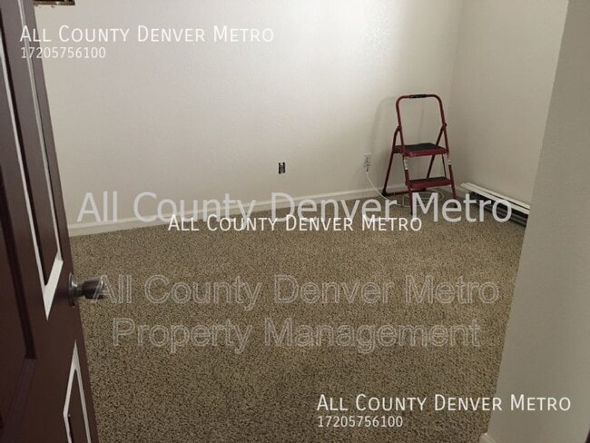 Building Photo - 2736 Fenton St