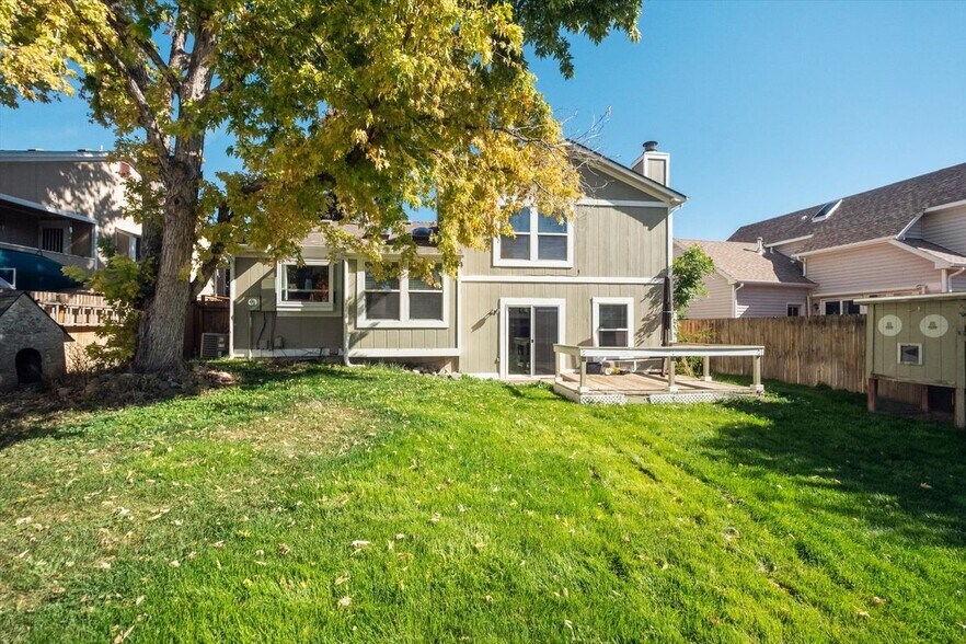 Building Photo - 9274 W Friend Dr