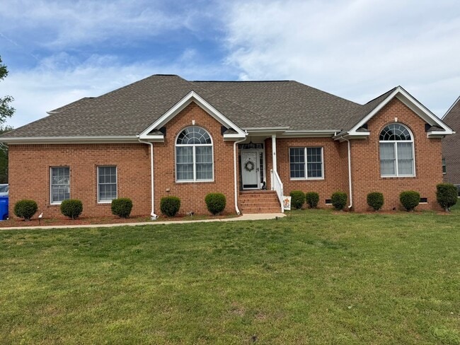 Building Photo - 7003 Neal Ct