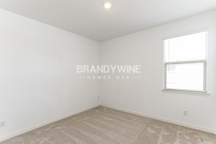 Building Photo - 341 Wentworth Dr