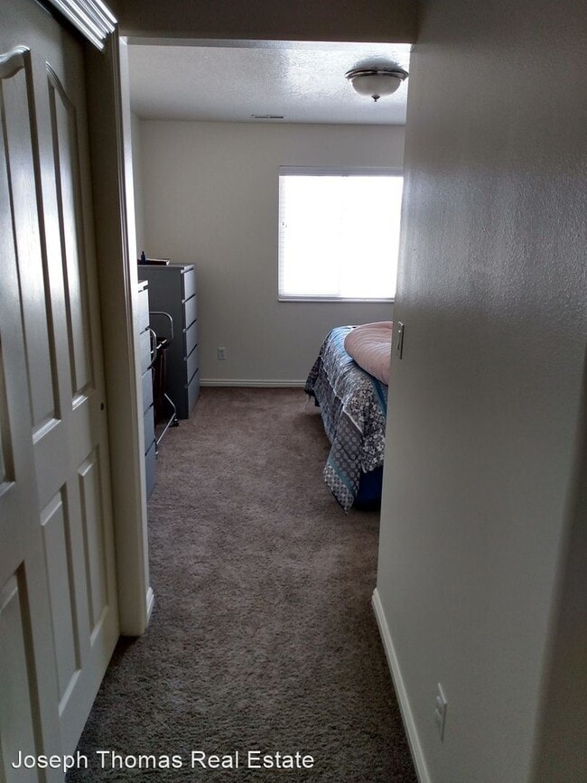 Building Photo - 4 br, 3 bath House - 2874 W 1170 N