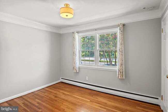 Building Photo - 604 Goucher Blvd