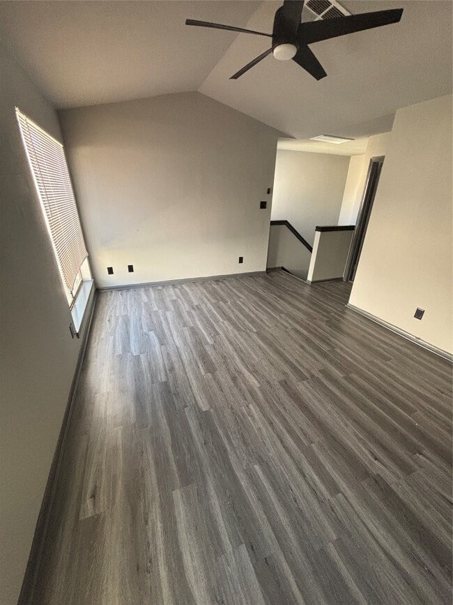 Primary Photo - 8299 Cambridge St