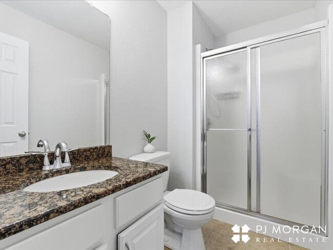 Building Photo - Relax by the fire in this beautiful rental home!