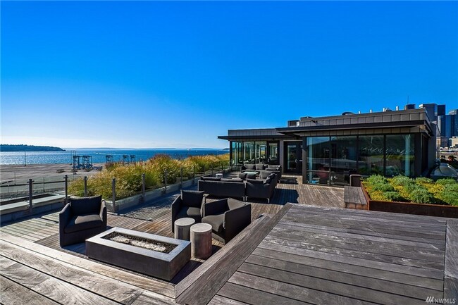 Building Photo - Gridiron - New Waterfront Condo - Downtown...