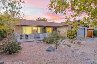 Building Photo - 43827 Lively Ave