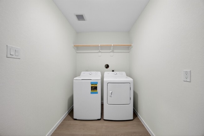 Building Photo - 5906 Havana Mist Dr