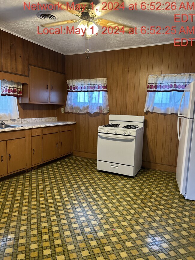 1938 E Grafton Rd 1938 E Grafton Rd Fairmont WV 26554 Apartment Finder