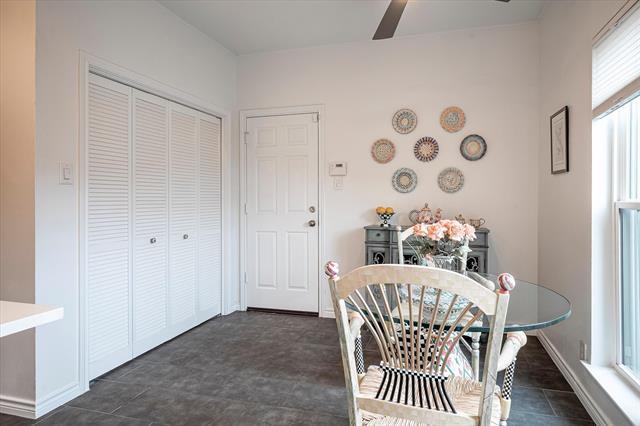 Building Photo - 12446 Montego Plaza