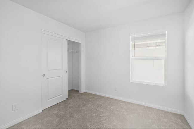 Building Photo - BRAND-NEW NEVER LIVED-IN 2025 2-STORY 4-BE...