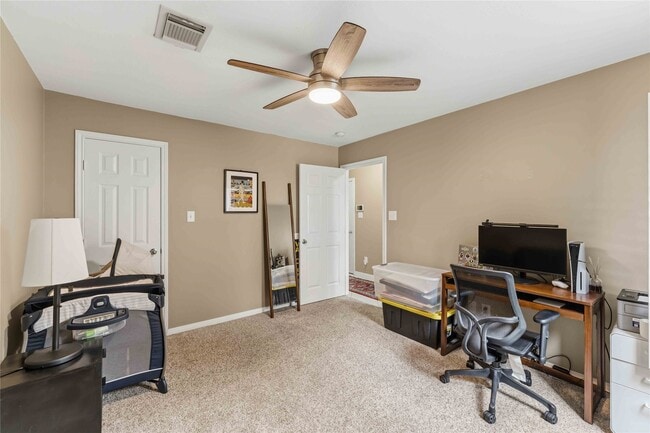 Building Photo - 2607 W Dallas St