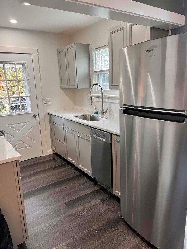 Building Photo - 108 Ellsworth Ave