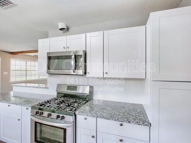 Building Photo - 10946 Gulf Valley St