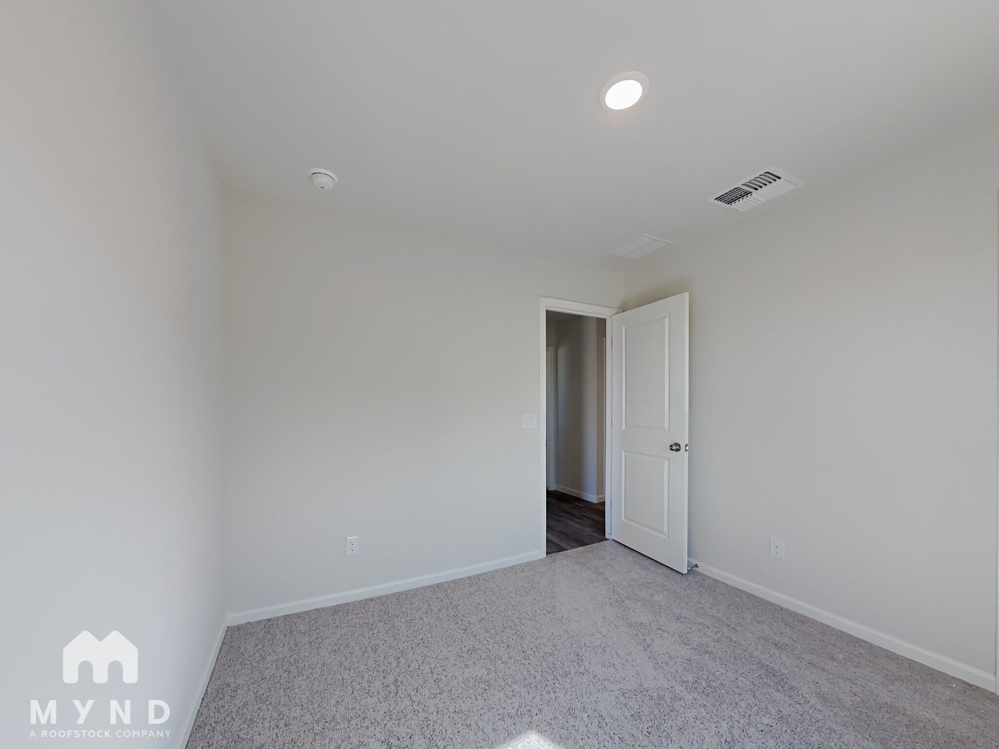 Building Photo - 246 S Picacho Heights Rd