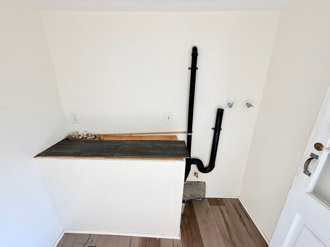 Building Photo - Extensively Remodeled Mount Washington Home with Expansive Deck, Bonus Flex Space & Architectural...