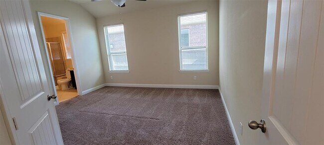 Building Photo - 2521 Scarlett Trace Ln