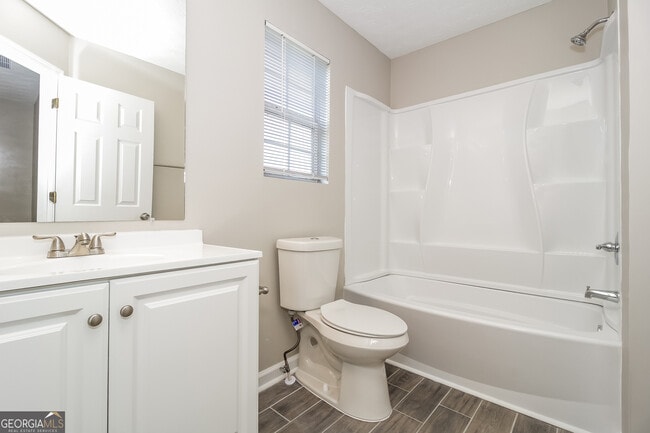 Building Photo - 503 Carlton Pointe Dr