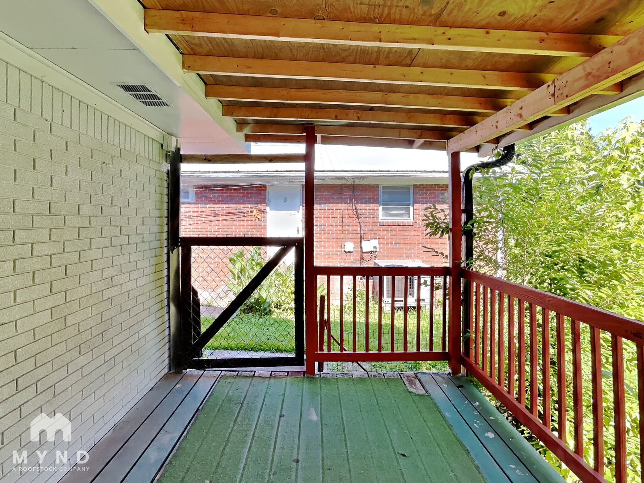 Building Photo - 1429 Vesta Ave