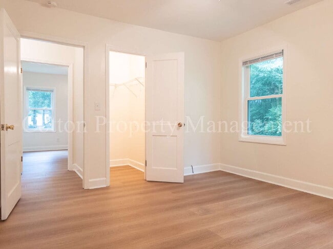 Building Photo - 4204 Wrightsville Ave