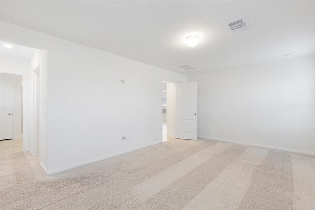 Building Photo - 20835 Filbert Ln