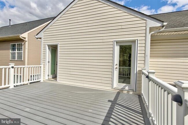 Building Photo - 16521 Telescope Ln