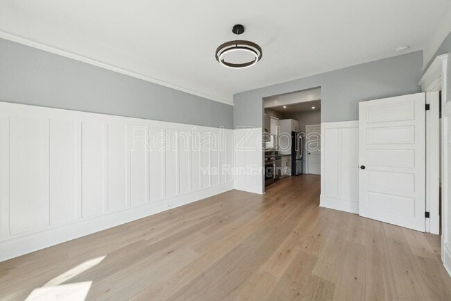 Building Photo - 1192 Pacific Ave