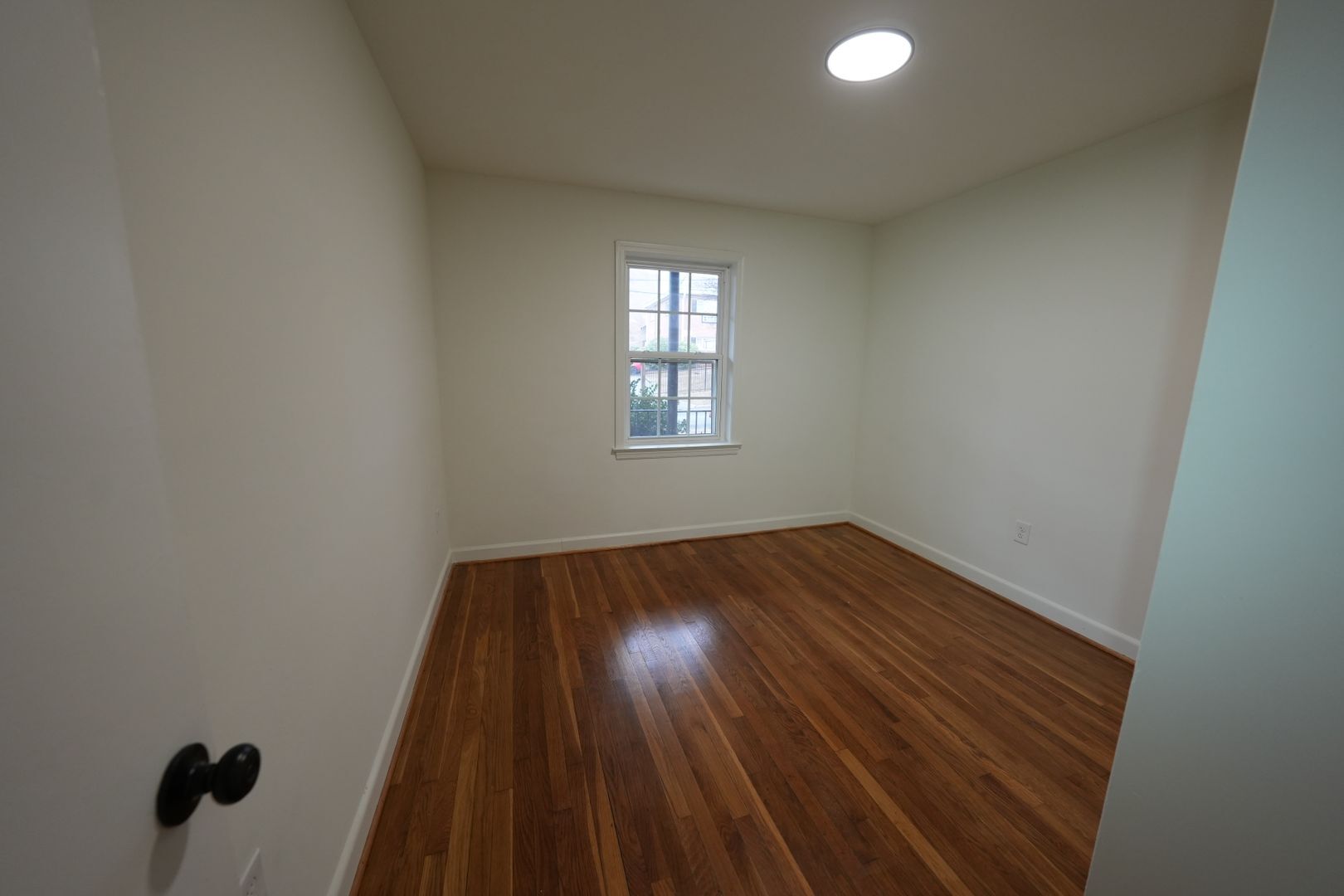 Building Photo - 1640 W Northwest Blvd