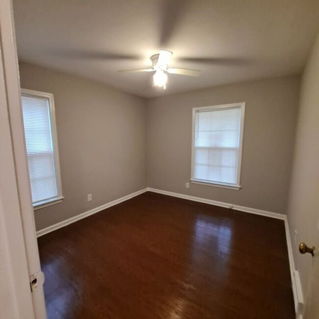 Building Photo - 1484 Haywood Ave