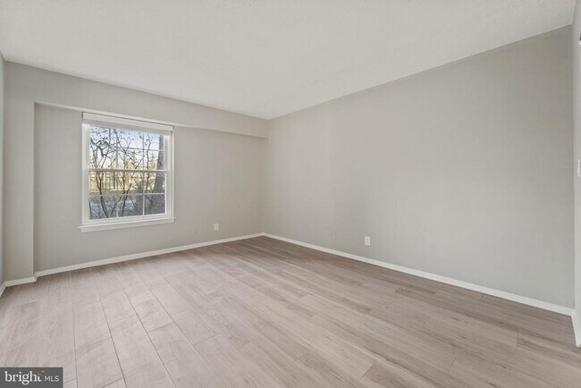 Building Photo - 7640 Tremayne Pl