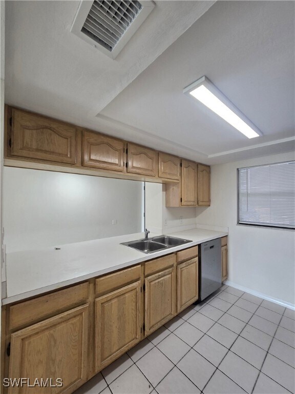 Building Photo - 4815 Triton Ct E
