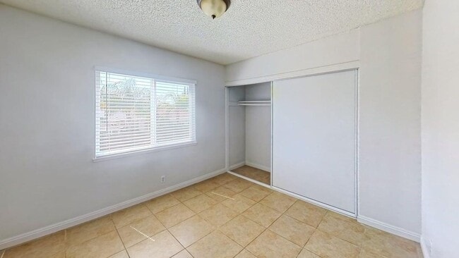 Building Photo - 13677 Golden Eagle Ct
