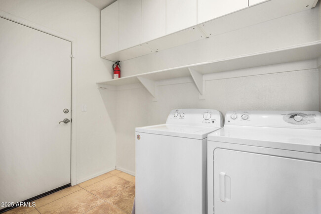 Building Photo - 42356 W Balsa Dr