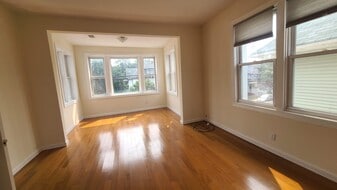Building Photo - 210 73rd St
