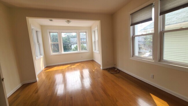 Building Photo - 210 73rd St
