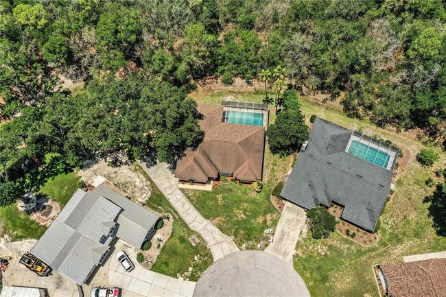 Building Photo - 2326 Deerbrook Dr